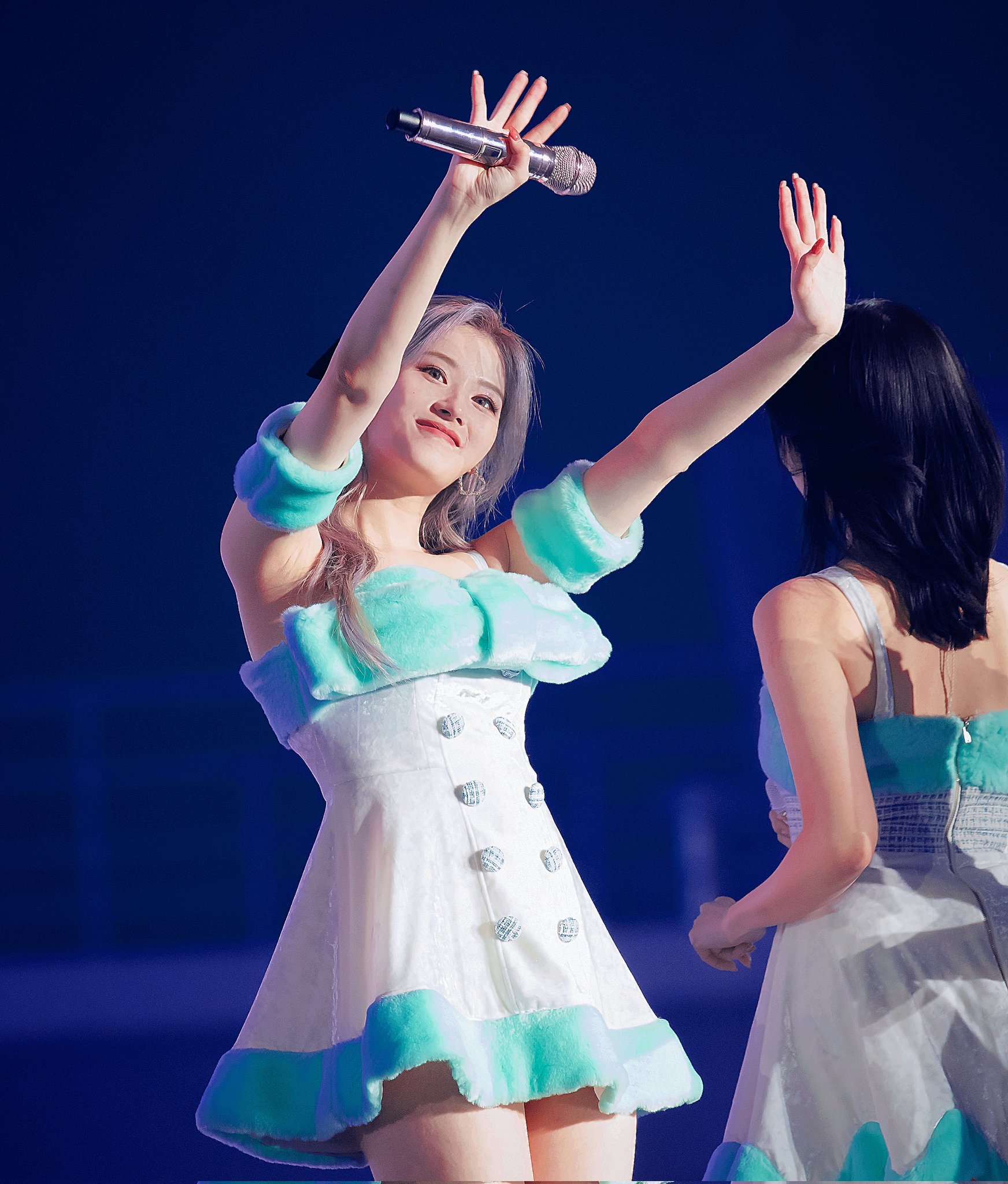 콘서트 월드투어 사나 16.jpg