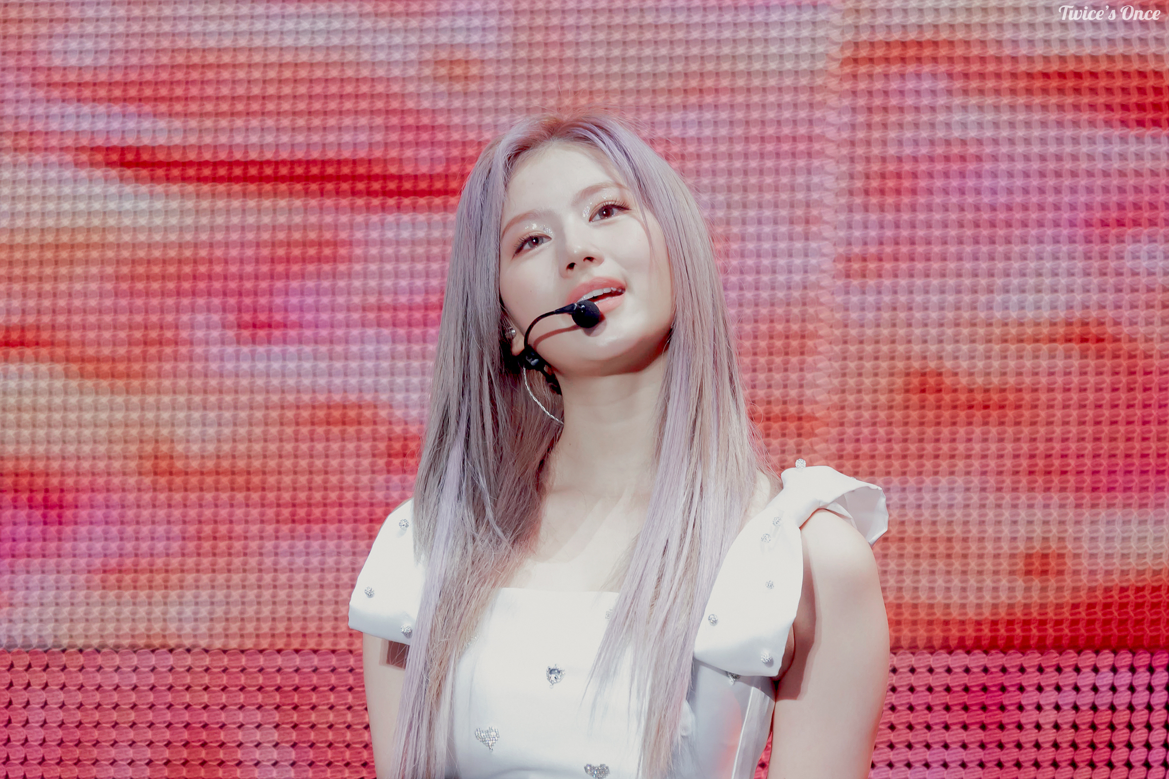콘서트 월드투어 사나 11.jpg
