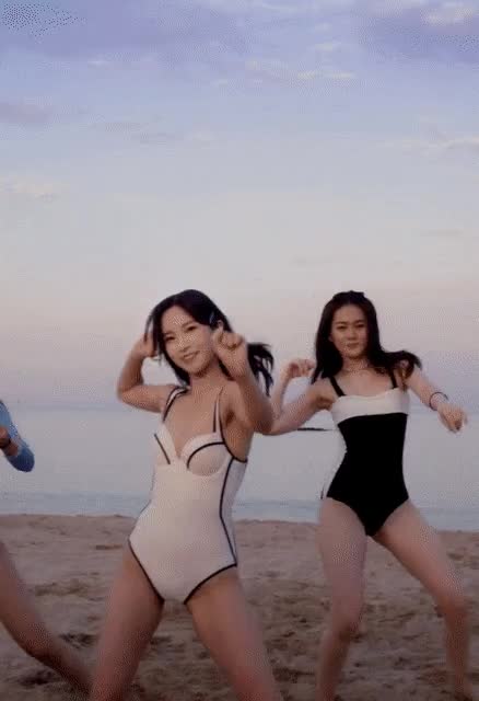 2728265095_7pJkGFtb_7816d47909b96362243bbbded7bfe39d346aa658.gif