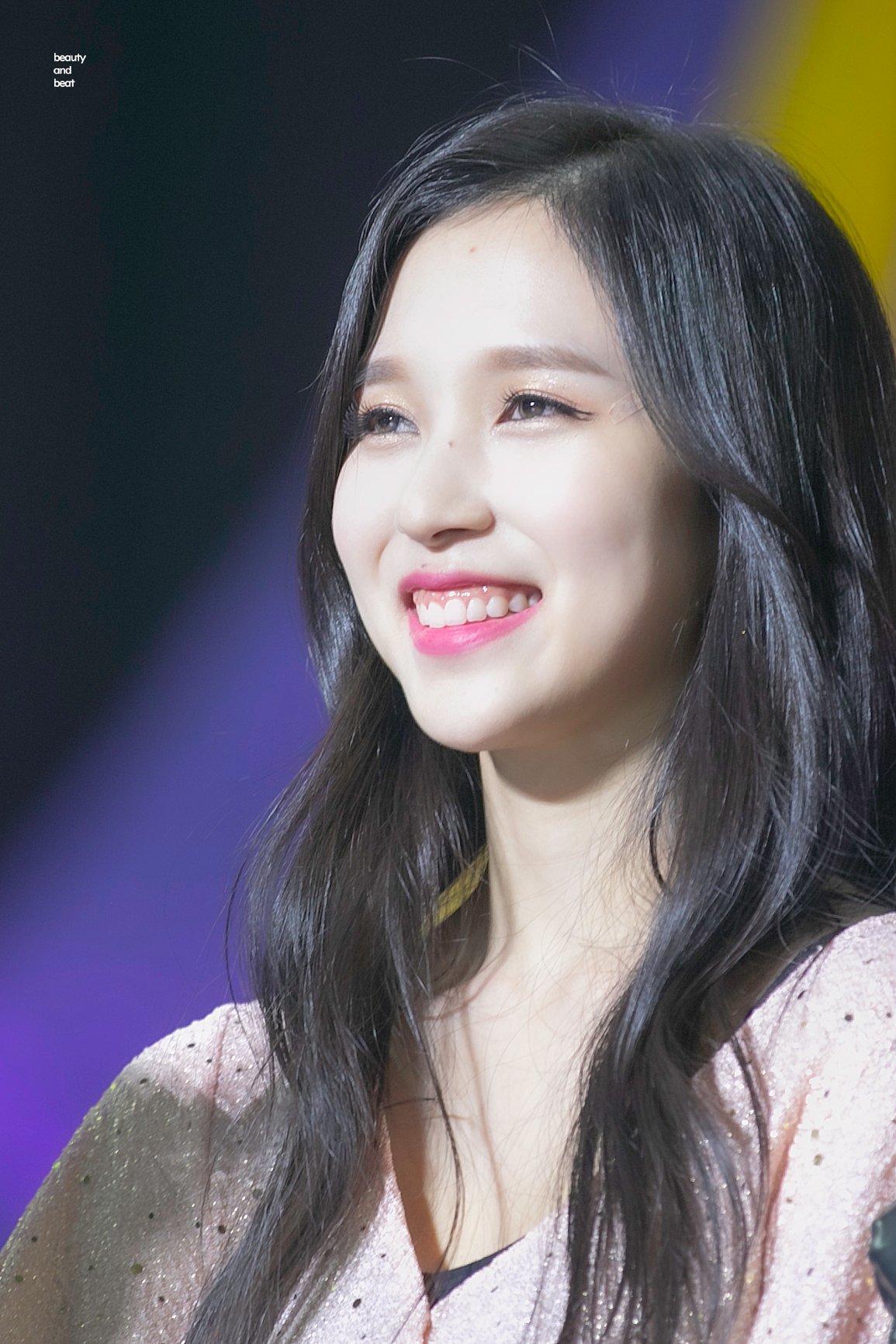 웃는 모습이 보기 좋은 트와이스 미나 3.jpg