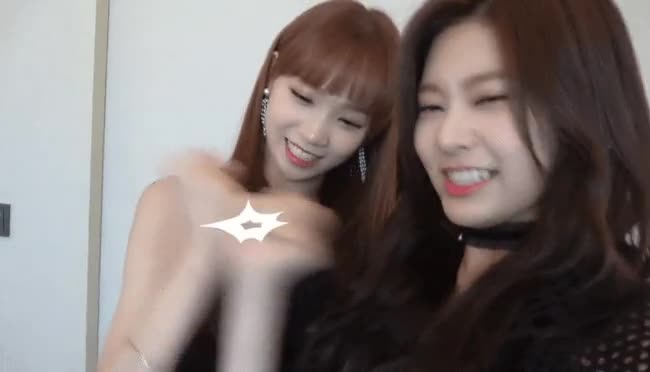 17b25de81cca70a31a6a99d4ba8f7c82_1627899683_0529.gif