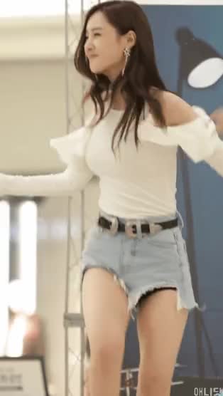 84ad70183673c494e9e3961b0d0b027e_1651863733_4878.gif