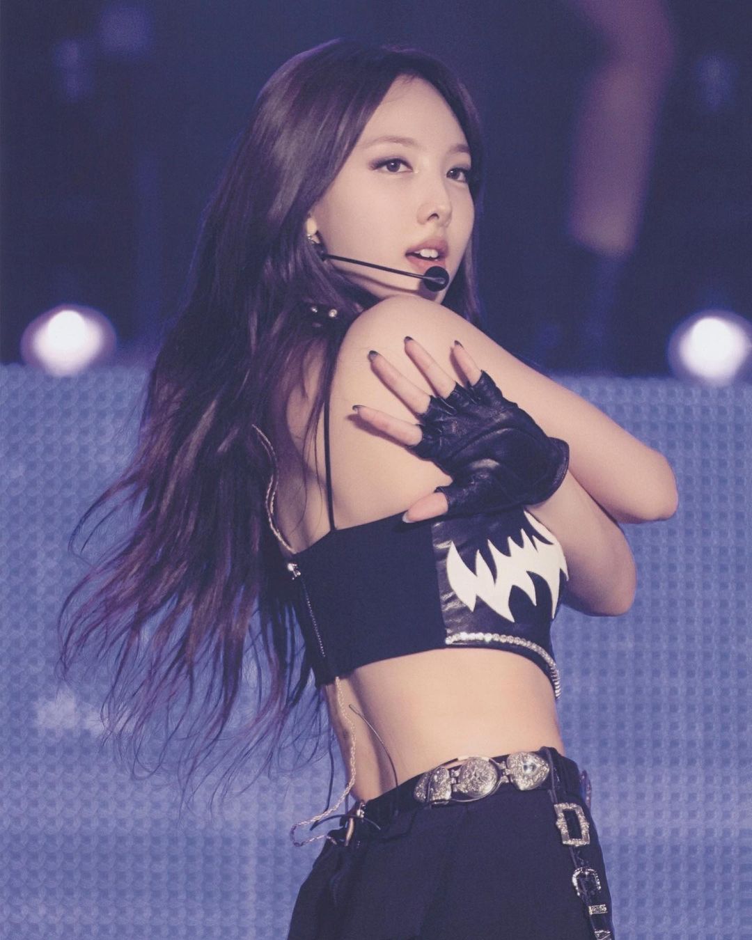 nayeon.fp_p_CeI5dZplVjV_4.jpg