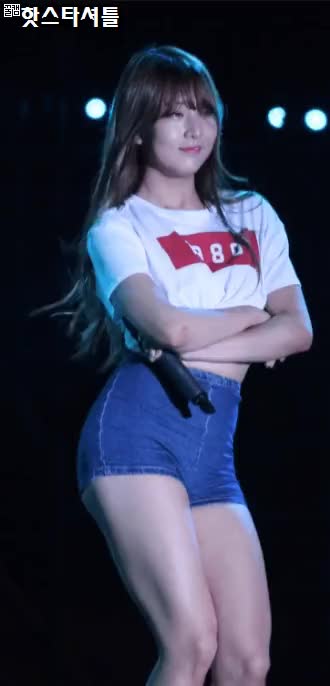 CLC 승연 엉태 퍼포먼스 2.gif