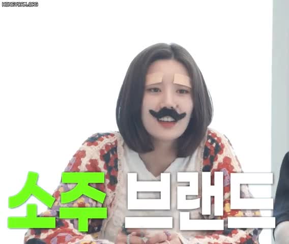 1a7ab6c52e0ed9189fa2a3ef8c2d09e4_1655791156_736.gif