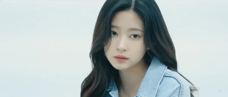 대놓고 이쁜 김민주 7.gif