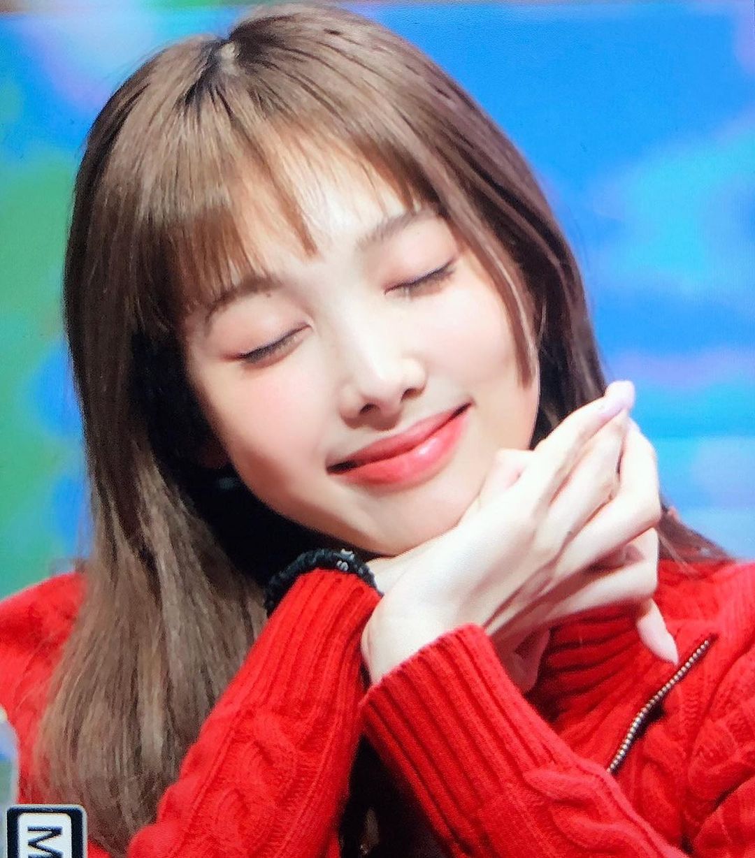 nayeonynyfans1_p_CiOjPUYuqf9_5.jpg