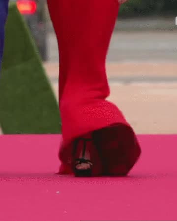 adefb410d6fae9480ab3d15951d6dfcb_1627910754_6144.gif