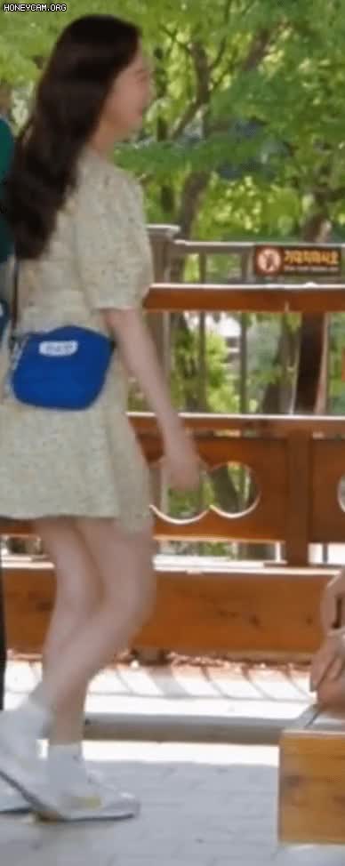 ee9c94fb7bb102028d7a7ad0e37cbfb5_1656309267_3404.gif