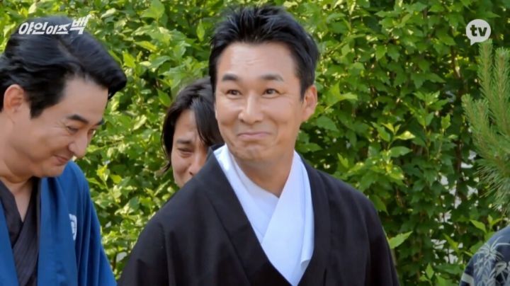 하야시의 속옷 모델을 해주겠다는 김두한 - 꾸르