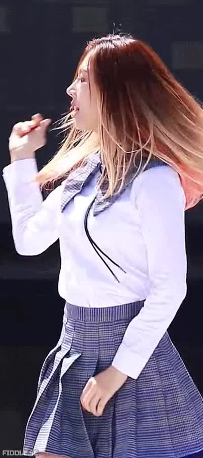 e2deedc887b57ae0150ef430cf1e4dc5_1662552806_2779.gif
