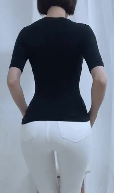 e_sc5686f008_54d3c91e5c143fb9eb923d1b001ac59d256559d8.gif