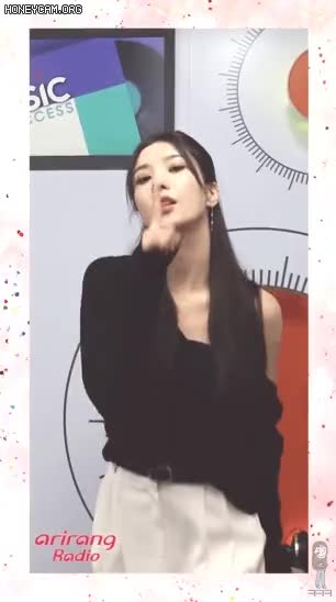 d6eb0be154e25780c24c65ea50a43ba6_1631413107_9766.gif