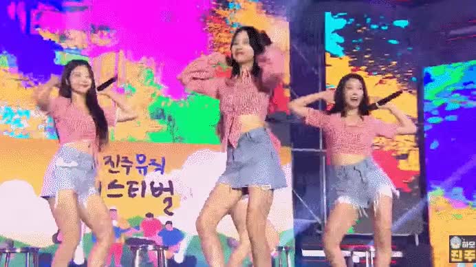 2021 진주 뮤직페스티벌 엔딩무대를 장식한 브레이브걸스 - 꾸르