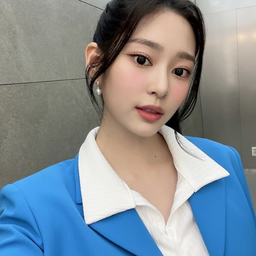 선미가 가르쳐 준 훌라춤 추는 민주 5.jpg