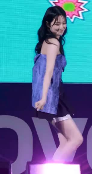 2890281415_hGjIMZdD_d9dfaea39f8053c019e79db02036c2890e201717.gif
