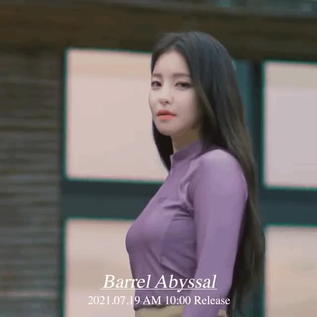 브레이브걸스 배럴 래쉬가드 화보 - 꾸르