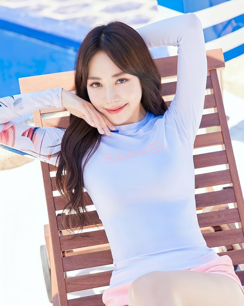 브레이브걸스 배럴 래쉬가드 화보 - 꾸르