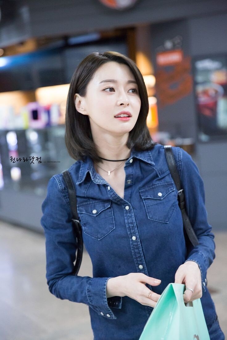 아이돌이라는 직업으로는 담을 수 없었던 권나라 - 꾸르