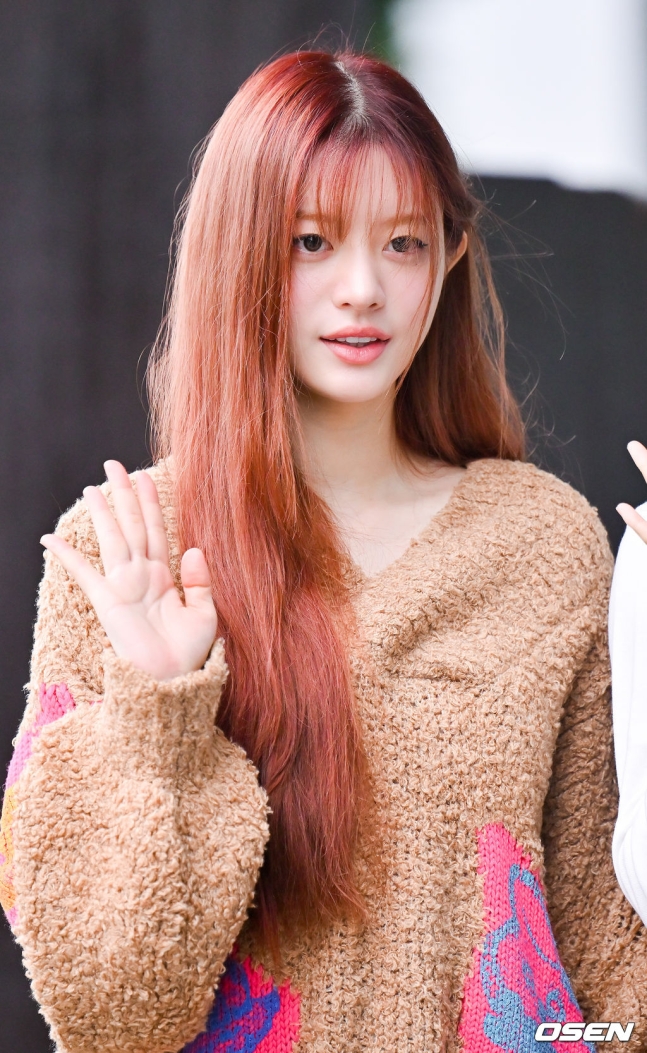아일릿 민주1_2.jpg