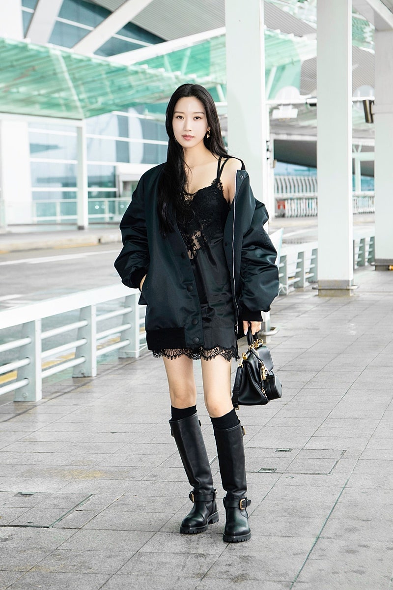 문가영 옷 좀 봐.. (1)