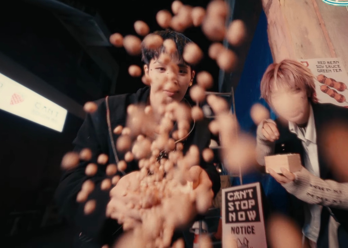 한국 앨범에 일본 오니(도깨비) 컨셉 넣은 아이돌 (3)