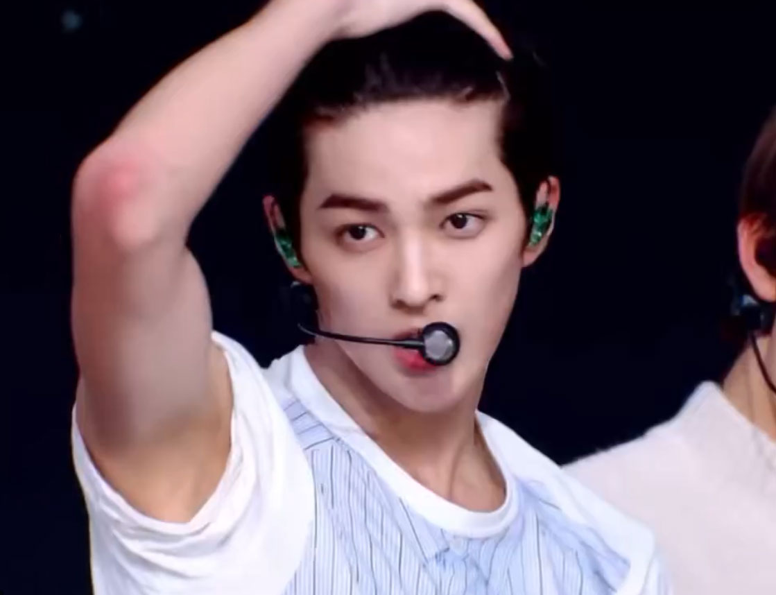 미래가 몹시 기대되는 완성형 비주얼 남돌 (7)