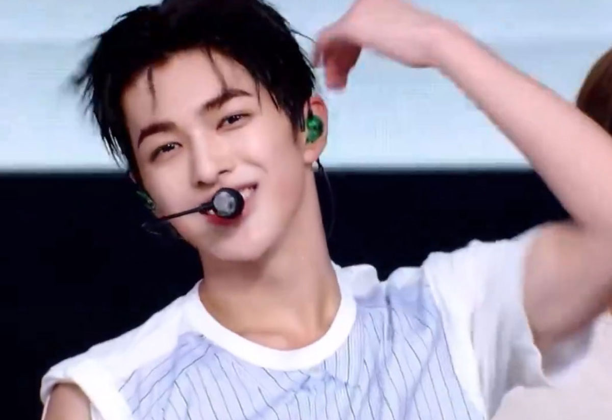 미래가 몹시 기대되는 완성형 비주얼 남돌 (9)