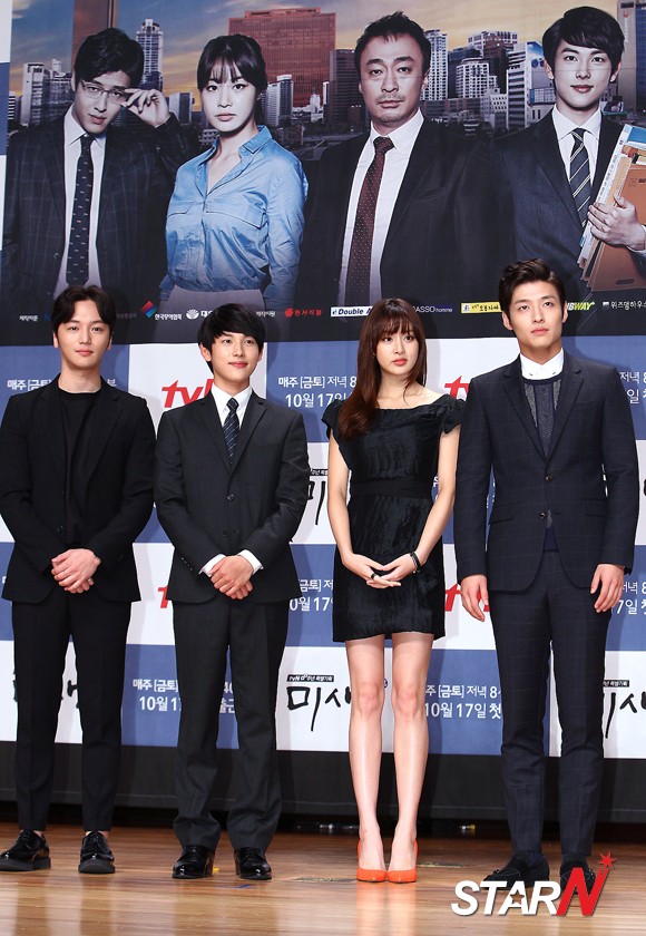 꾸준하게 키가 아쉽다는 얘기 나오는 남자배우 3번째 사진