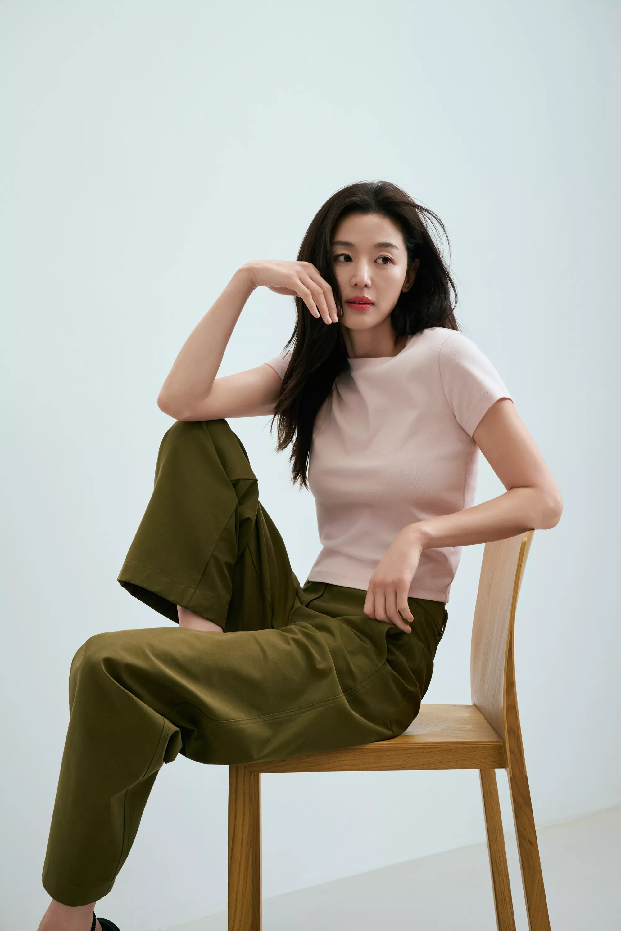 레전드로 회자되는 축의금 전액기부 여배우 2번째 사진