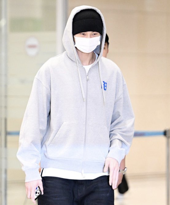 [잡담] 변우석 운동 진짜 열심히 했나봐... | 인스티즈