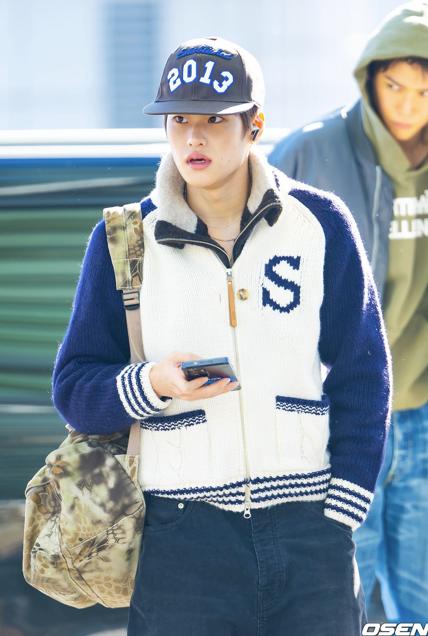 라이즈 공항패션 2번째 사진