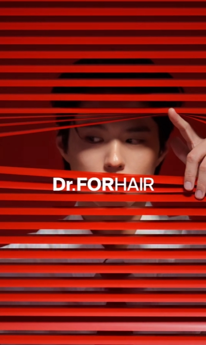 박보검은 비하인드 영상도 잘생겼네