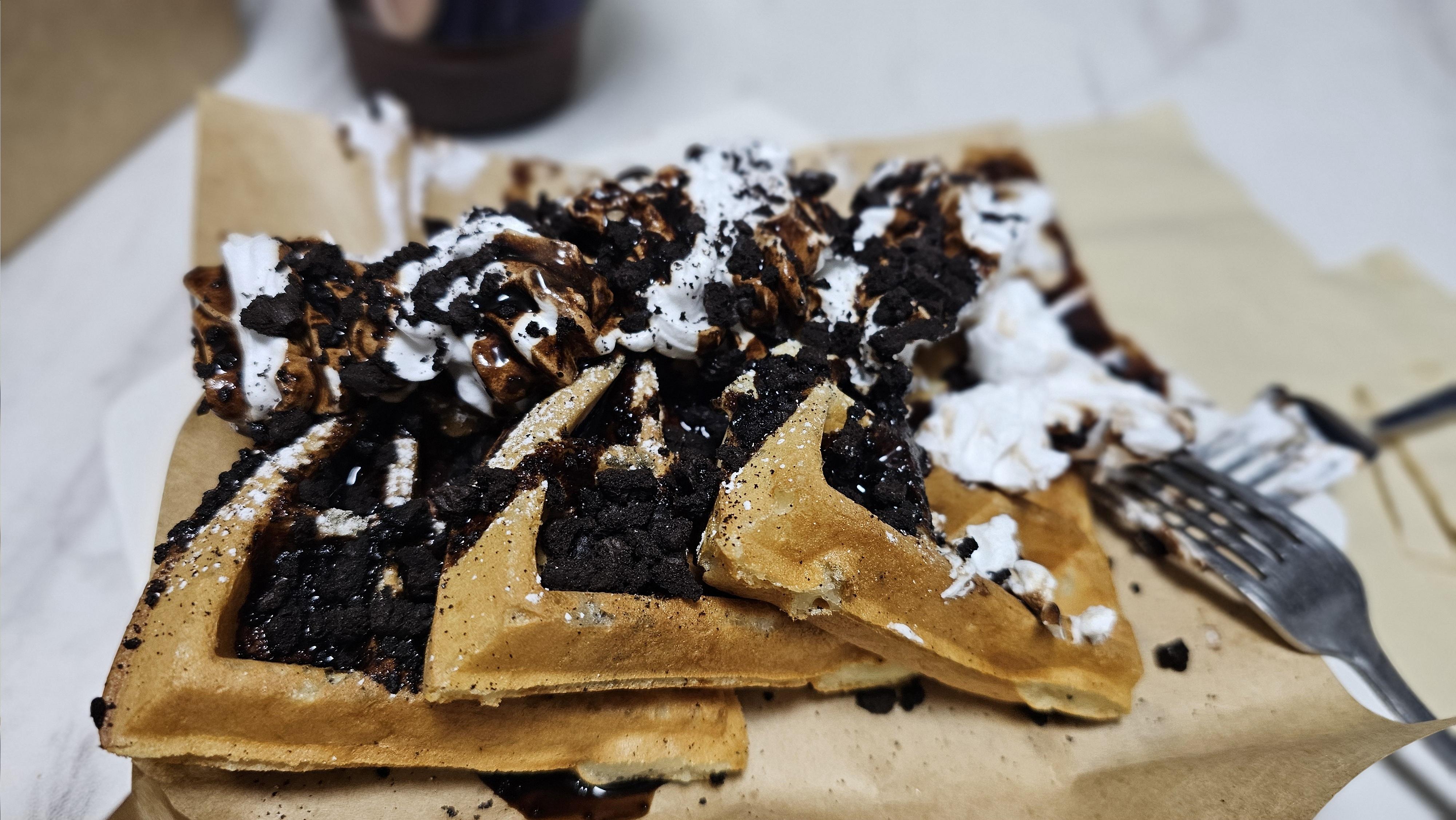 컴포즈 와플 먹어봤어??