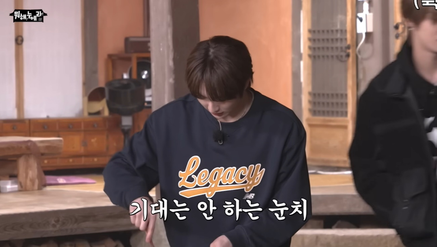 뜻하지 않게 자컨에 어머님 목소리 출연시킨 아이돌 (1)