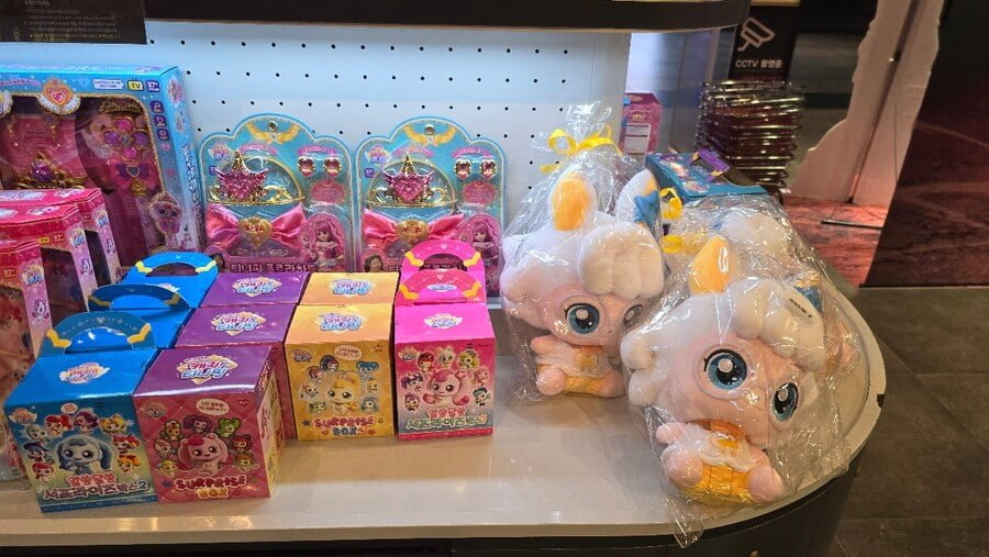 image.png 주의, 용산 CGV에 지뢰 설치됨 ㄷㄷ