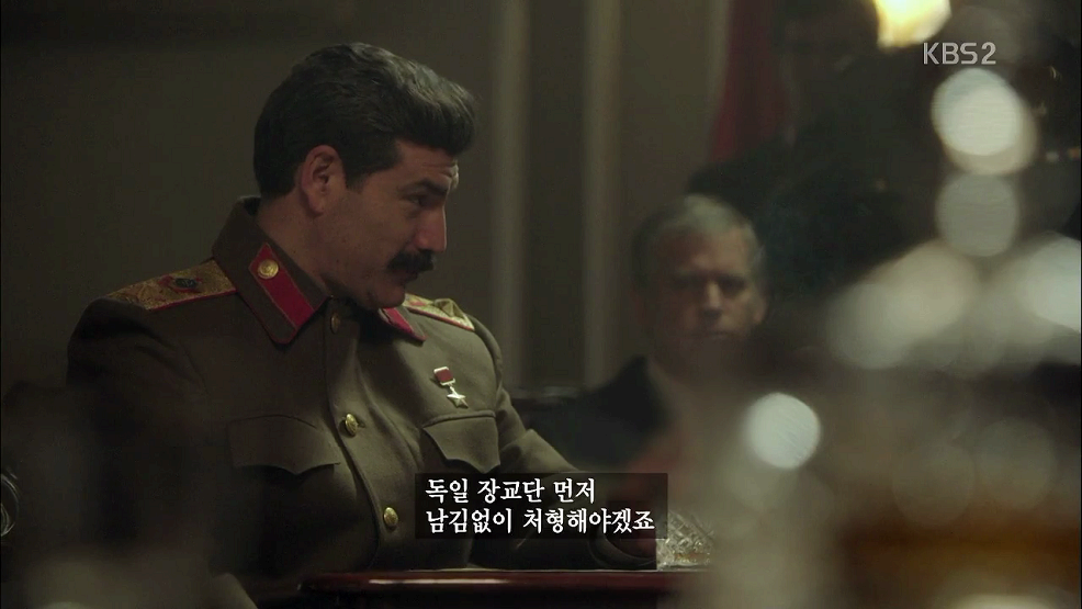 2차대전 종전 70주년 기획 다큐.150903.세계대전 6부 되찾은 평화.END.HDTV.H264.720p-Unknown.avi_20150915_081808.453.png 루스벨트 매력 터지는 2차대전 다큐