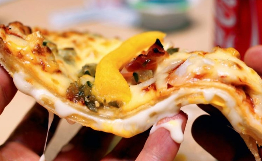 부활했으면하는 도미노 트리플치즈피자 4번째 사진