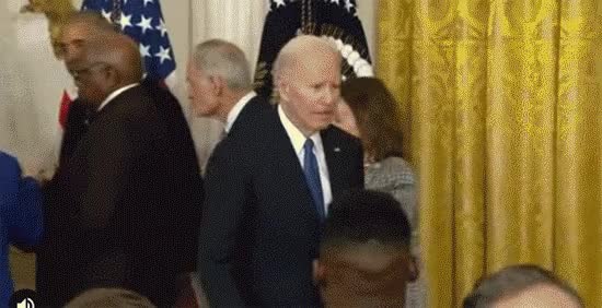 18001521b20490546.gif