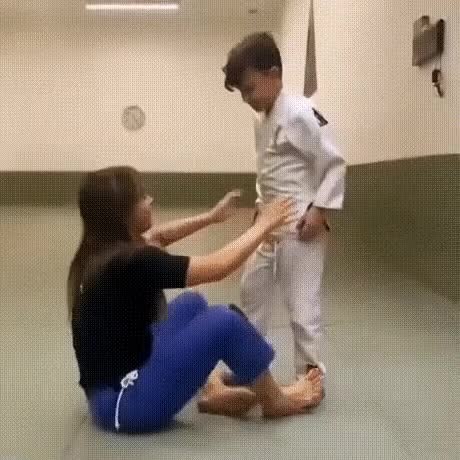 2890167893_zCLBvq5Q_041debb3dd5aaf109583646d0b47cb3a14c12d95.gif