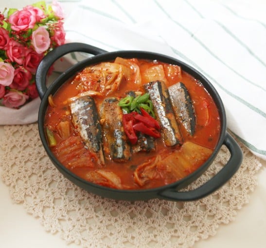 김치찌개의 영원한 난제 | 인스티즈