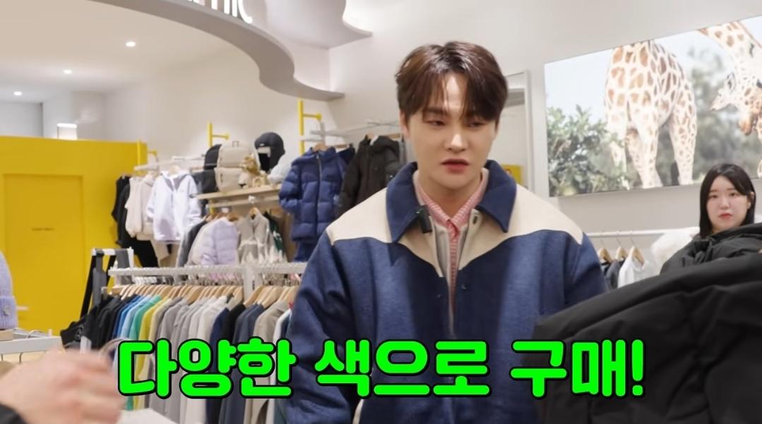 이정도면 거의 산타 아니냐는 가수.jpg 9번째 사진