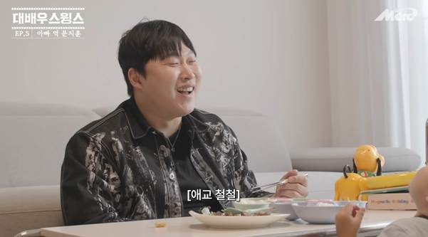 스윙스 유튜브에 출연한 카더가든 아기.jpg | 인스티즈