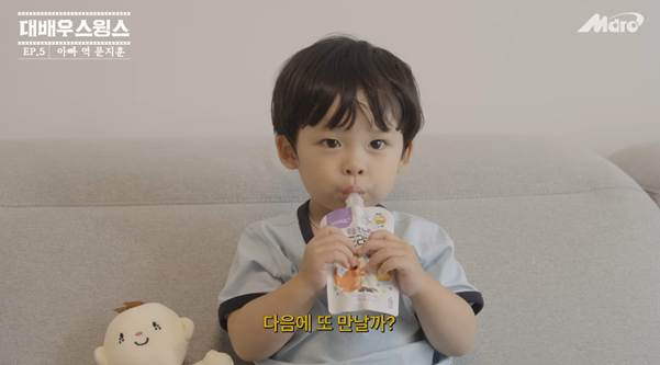 스윙스 유튜브에 출연한 카더가든 아기.jpg | 인스티즈
