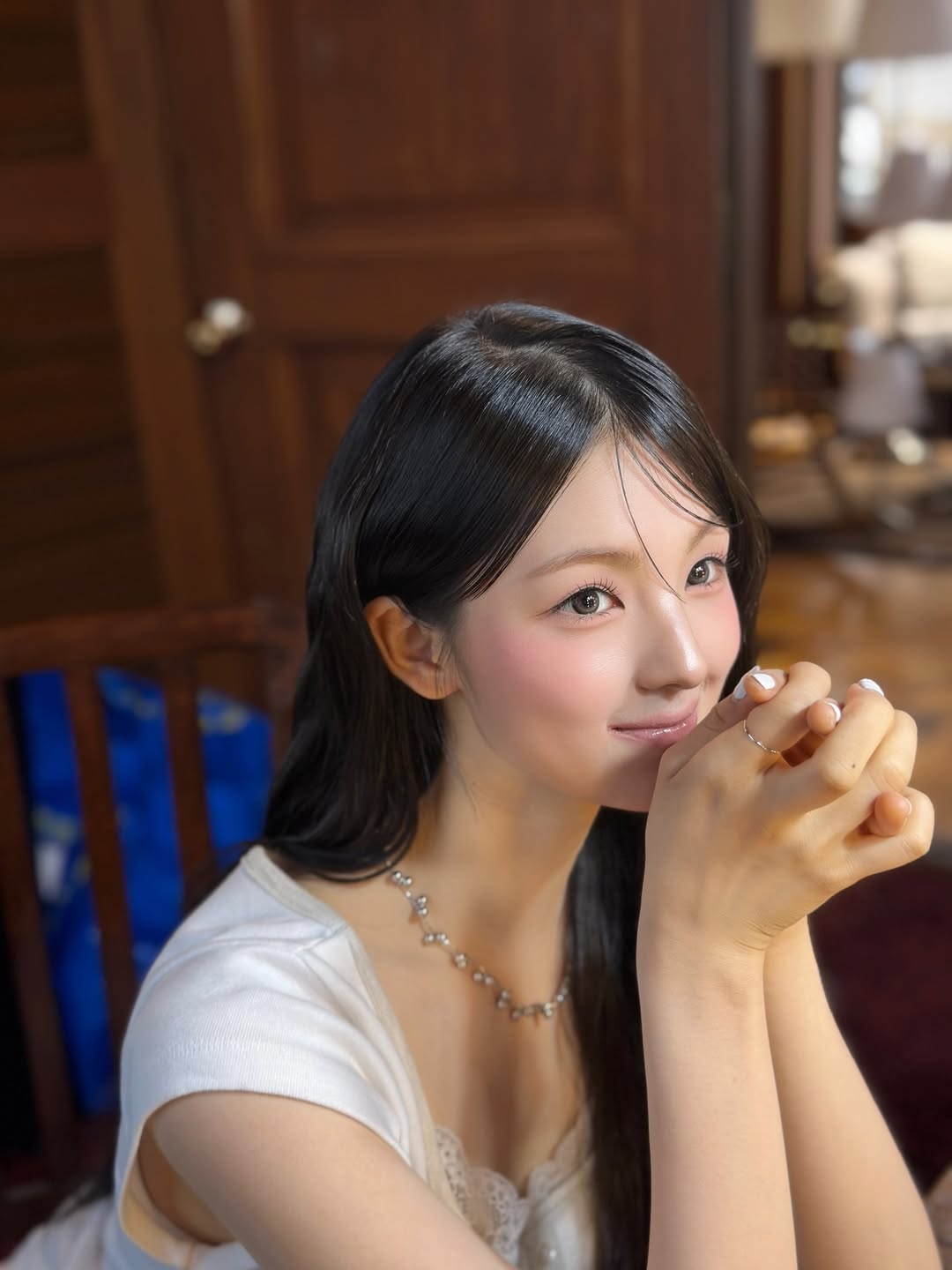 너만 바라보고 있는데🤍 (4).jpg