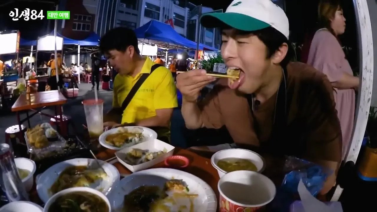 ㅅㅇ) 대만 야시장에 가서 맛있는거 먹는 기안84 ㄷㄷ....jpg