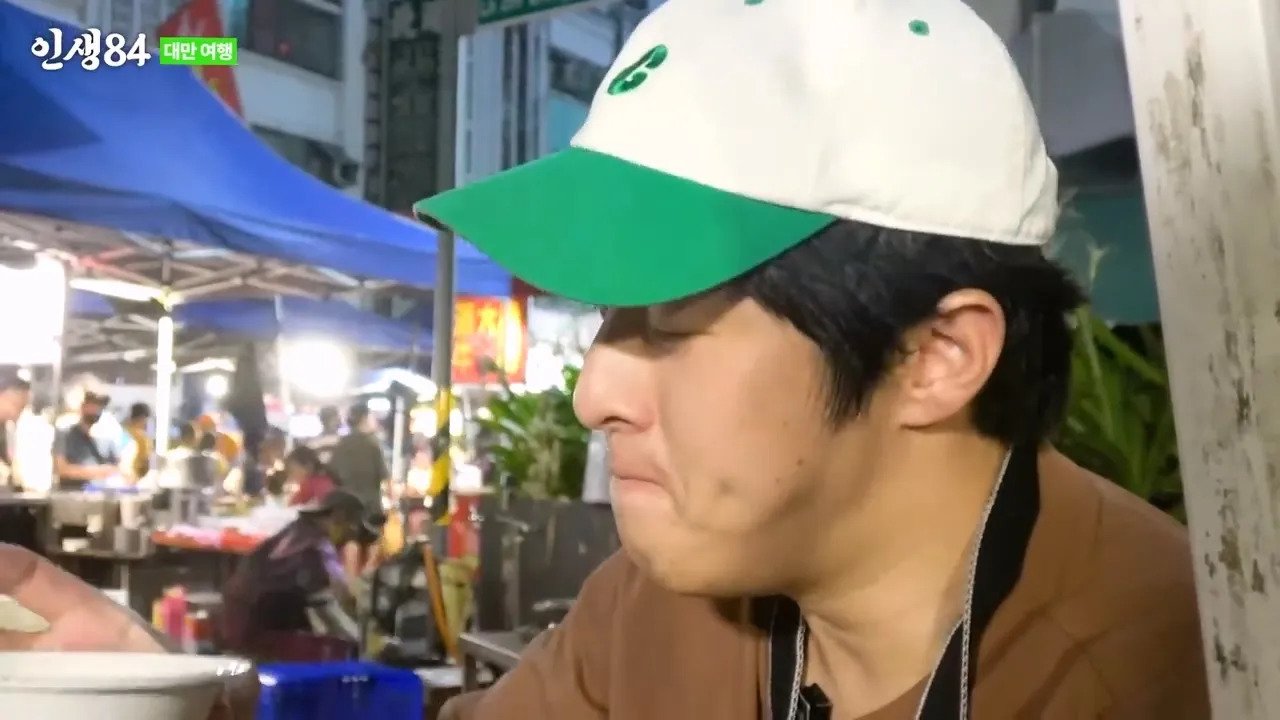 ㅅㅇ) 대만 야시장에 가서 맛있는거 먹는 기안84 ㄷㄷ....jpg