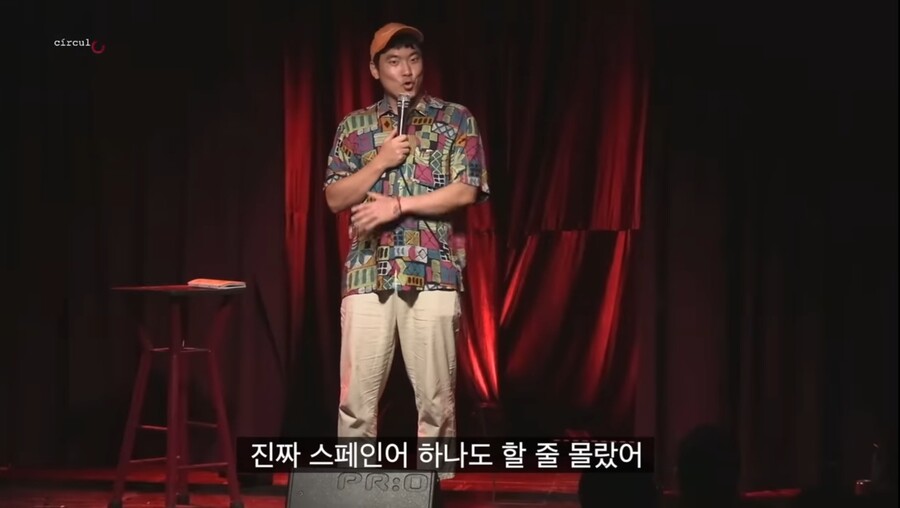 img/23/07/10/1893ef6a8a055d398.jpg 멕시코에서 현지인들 상대로 스탠딩 코미디 하는 한국인 근황 ㄷㄷ...JPG