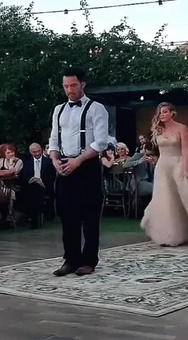 8ad5cf5c53a78a0aa05c06074ae0c789.gif