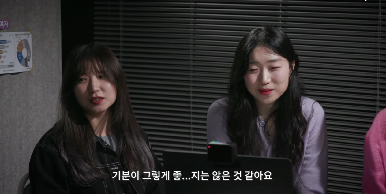 디씨 실베에 접속해본 갤럭시녀들..jpg